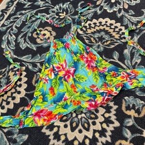 *Hawaiian Print Triangle Tie Crop Top S/M